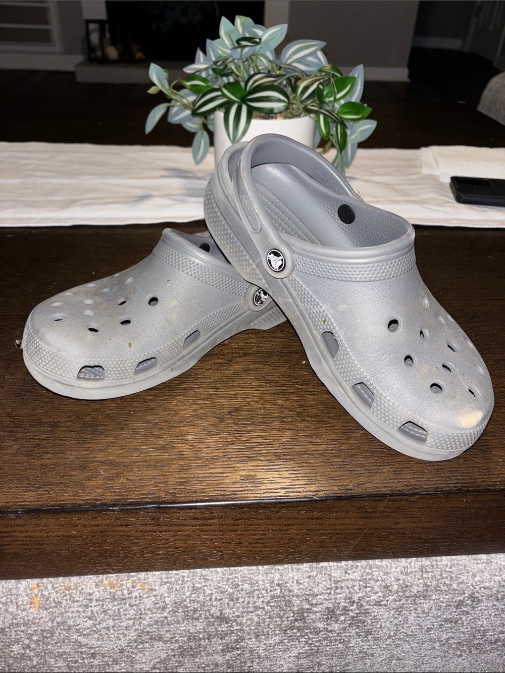 CROCS Classic Gray Clog Sandals Grey Silver Juniors Kids Youth Size 6 J6 Slip On